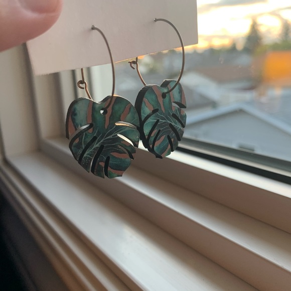 Wooden Monstera Leaf Earrings